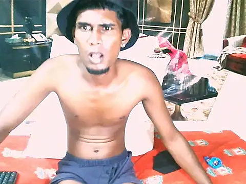 IndianThuggin webcam