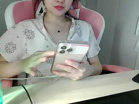 lucienguyen webcam