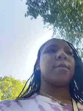 HunnyDewMe webcam