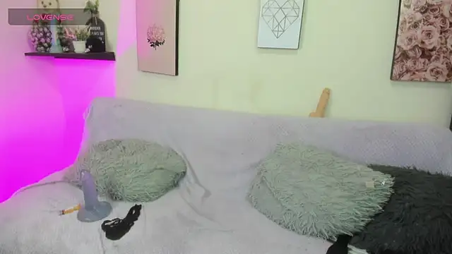 Lele_669 webcam