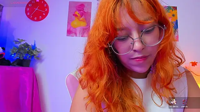 _Moon_Johnson webcam