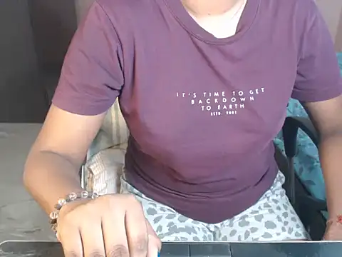 Annya_Sharma2 webcam