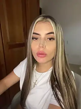 Miss_valeriaa webcam