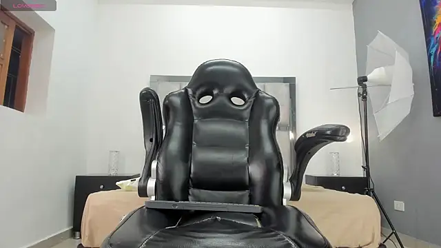 khris__evans webcam