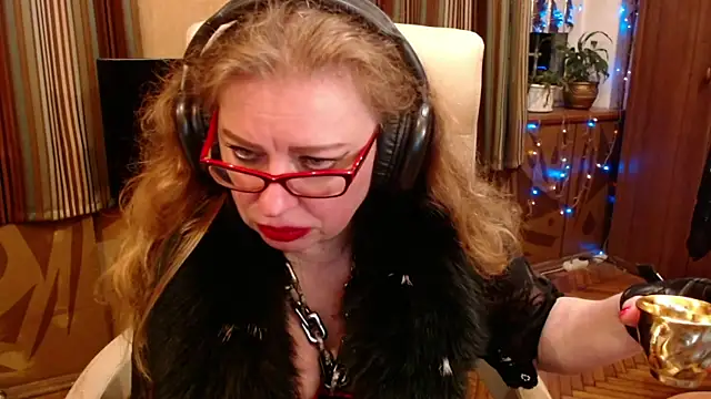 Miss_Tress webcam