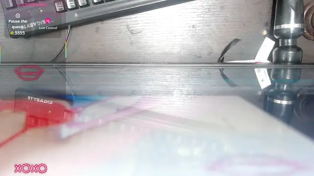 elly_willis webcam