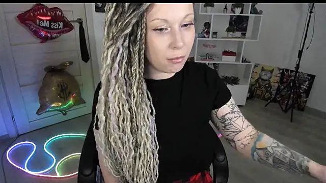 HoneySallyMoore webcam