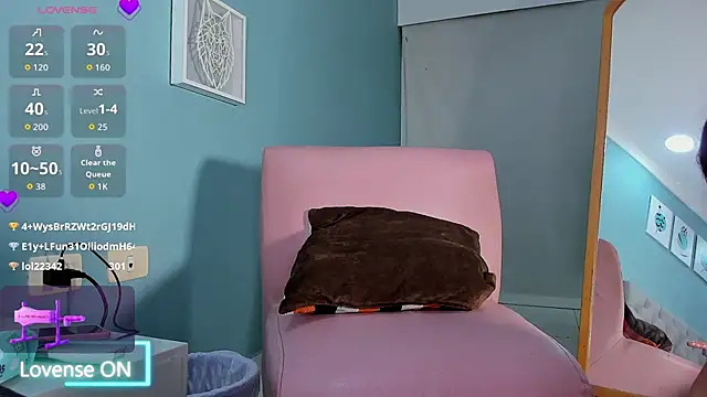 Luna_Raay webcam