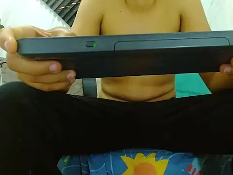 Lukaz_Caballero webcam