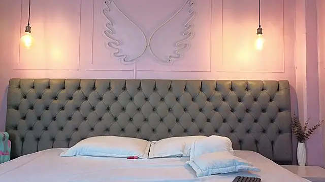 charlotte_onfire webcam