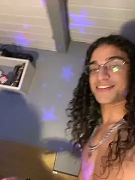 Anna_Brucy webcam