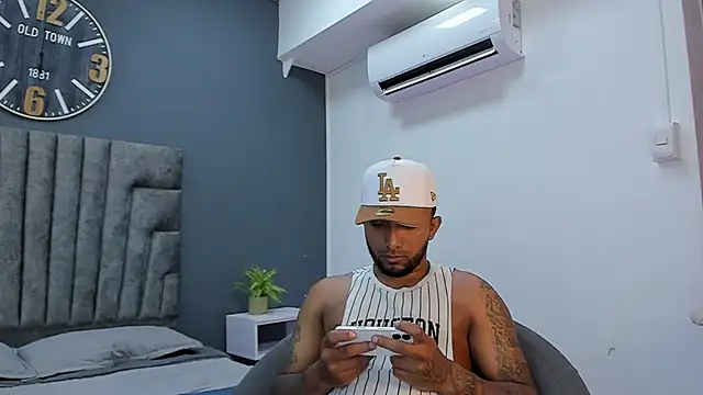 Robin_Rief webcam