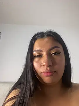 issa_santana (F young) - OIL ASS AND OPEN