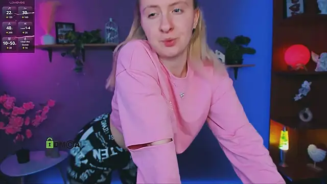 mila_glow1 webcam
