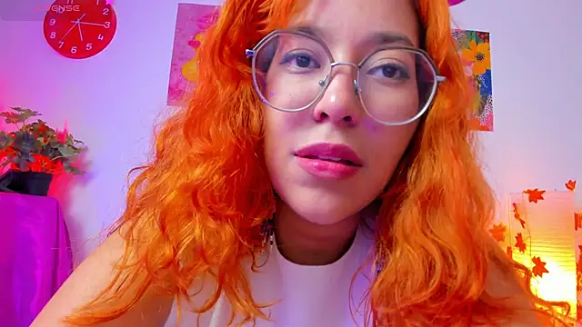 _Moon_Johnson webcam