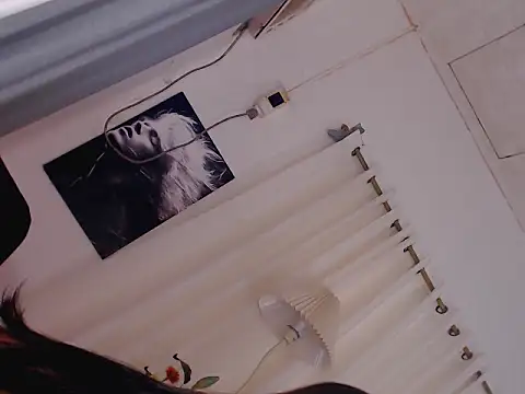 Jane_Bilbeisi webcam