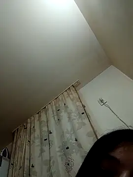 Virgin_Pussy_Love webcam