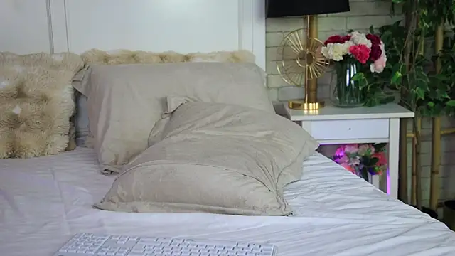 EmillyBronte webcam
