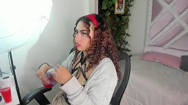 Tequilaaa11 webcam