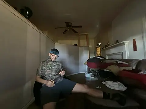 ThrowedWorldWide webcam