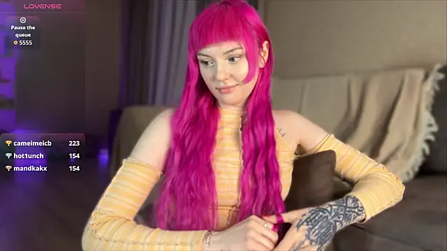 JuliaFlowerBliss webcam