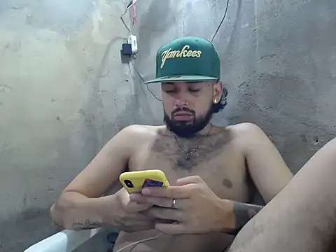 camilorestrepo77 webcam