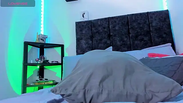 nolan_twink1 webcam