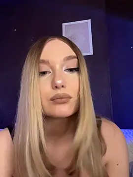 Alisa_Rise webcam