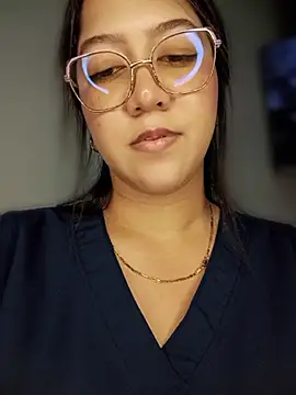 Chloe_Thomsoon_ webcam