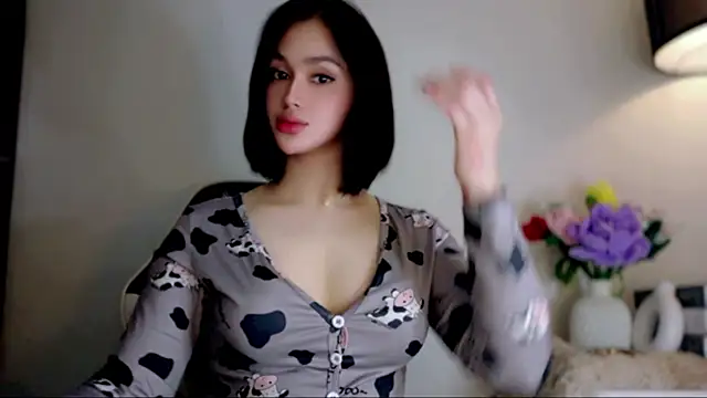Anna_HollyDoll webcam