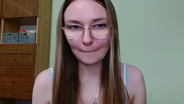 LooveELLYx webcam