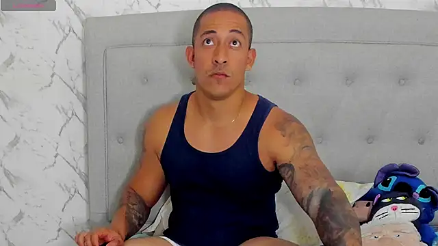 luigiferrara live sex cam