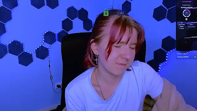gloria_bubble webcam