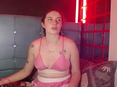 Cherry_Boom18 webcam