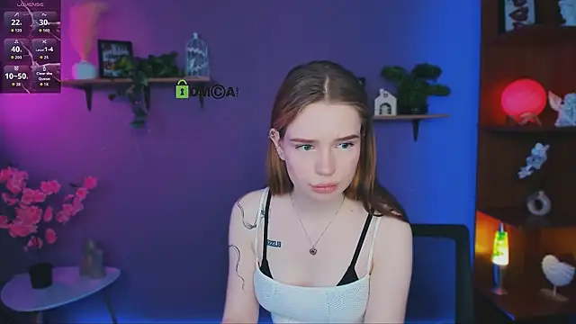 mila_glow1 webcam