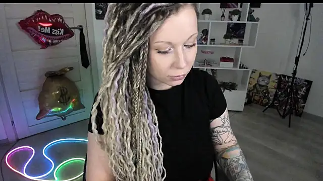 HoneySallyMoore webcam