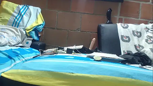 sexyblackxx12 webcam