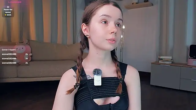 DominikaElis webcam