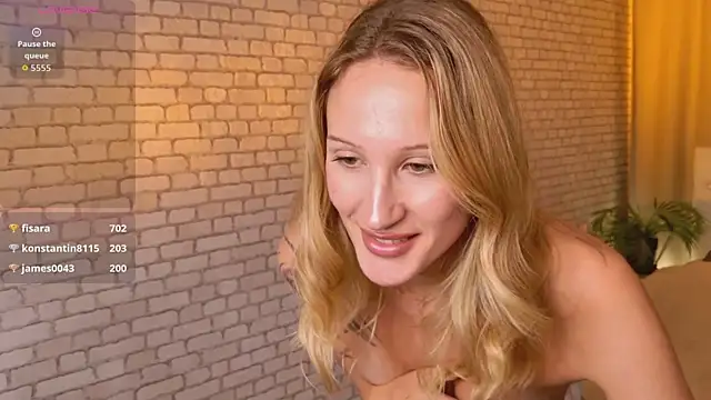BiancaHelo webcam