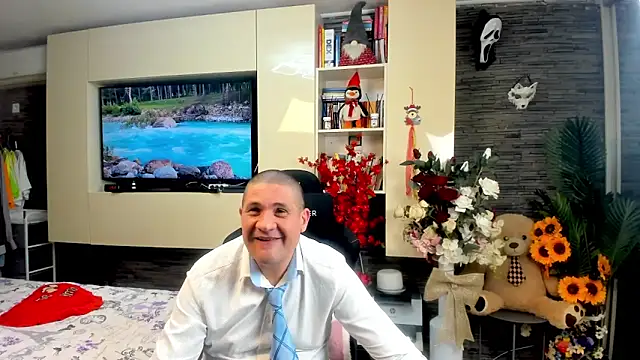 SpartacusDaddy48 webcam