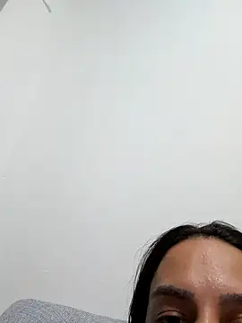 ofjuliaa webcam