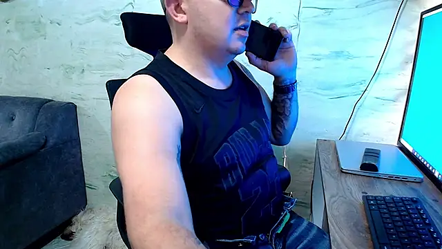maximo_daddy webcam