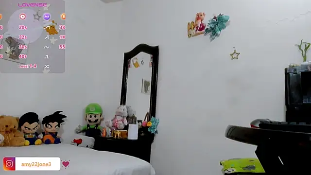 Amy_jones77 webcam