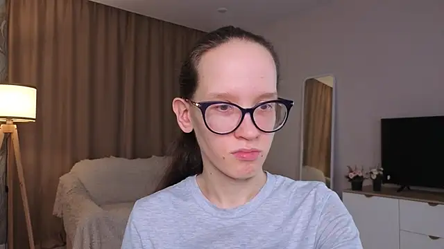 BettyBrowni webcam
