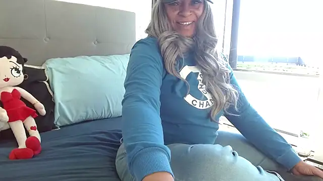 MSweetLindaParks webcam