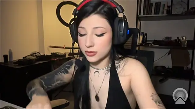 Miihzukii Stripchat cam model
