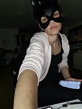 SweetSun69 webcam