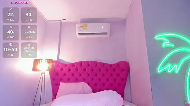 Ada_Turner webcam