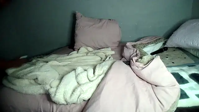 blueyXxX webcam