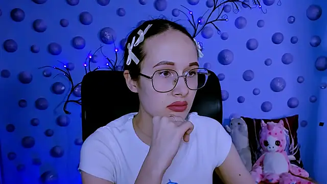mona_cloud webcam